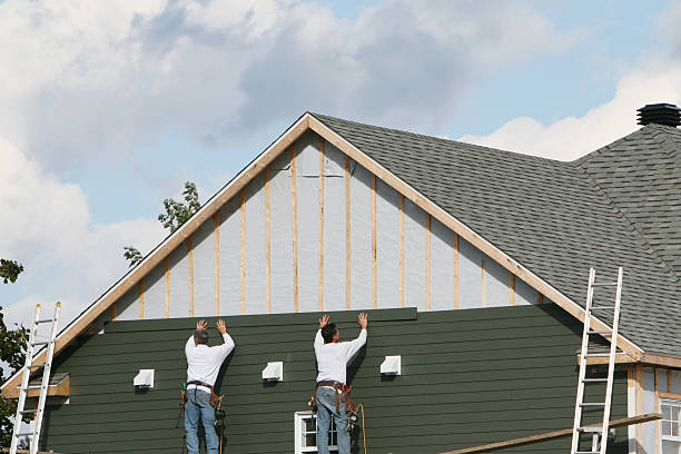 Professional Siding technician working in New Kensington, PA
